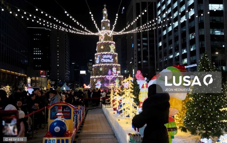 2025 Seoul Winter Festa abre em Seul