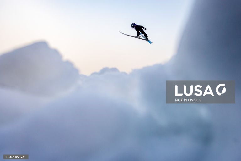 Alemanha: Taça do Mundo de Saltos de Esqui da FIS em Klingenthal