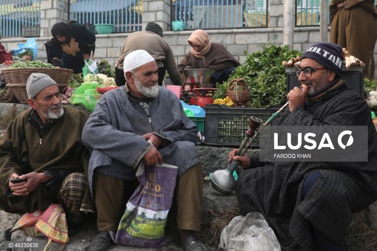 Índia: Quotidiano em Srinagar, Caxemira