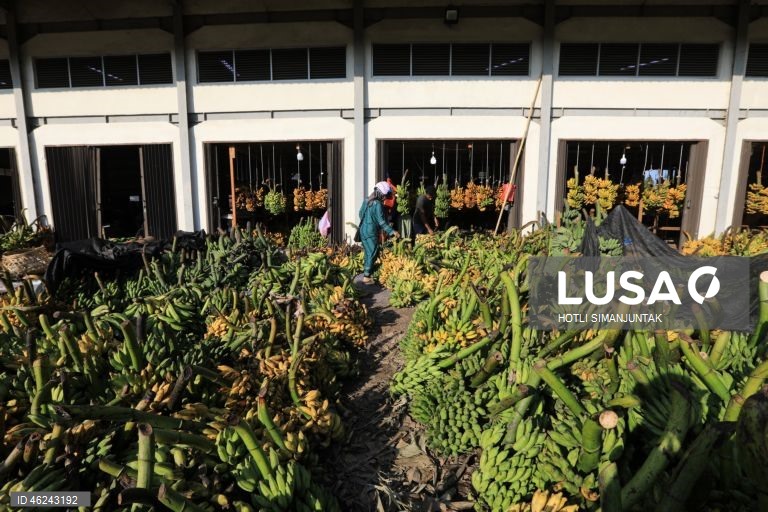 Indonésia: Mercado de rua em Aceh Besar