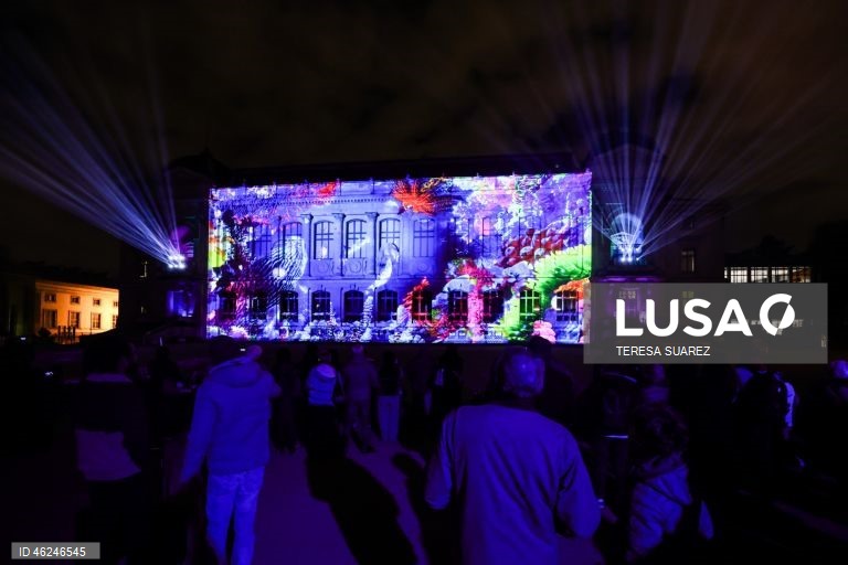 França: Festival de luzes em Paris