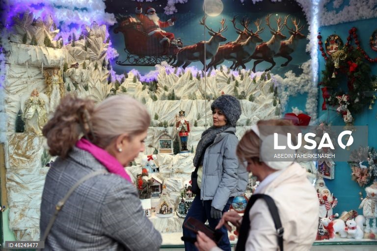 Preparações para o Natal em Teerão