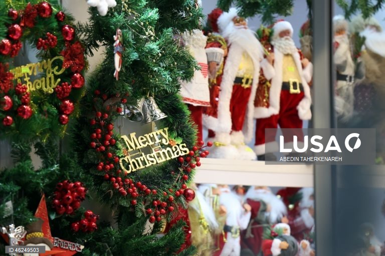 Preparações para o Natal em Teerão