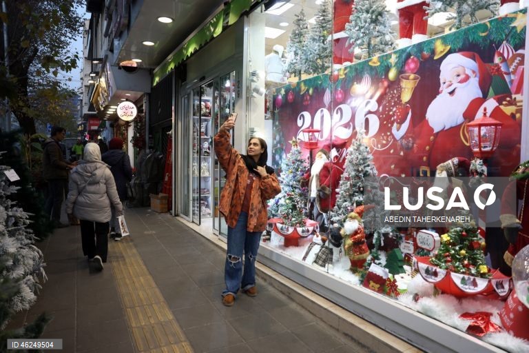 Preparações para o Natal em Teerão