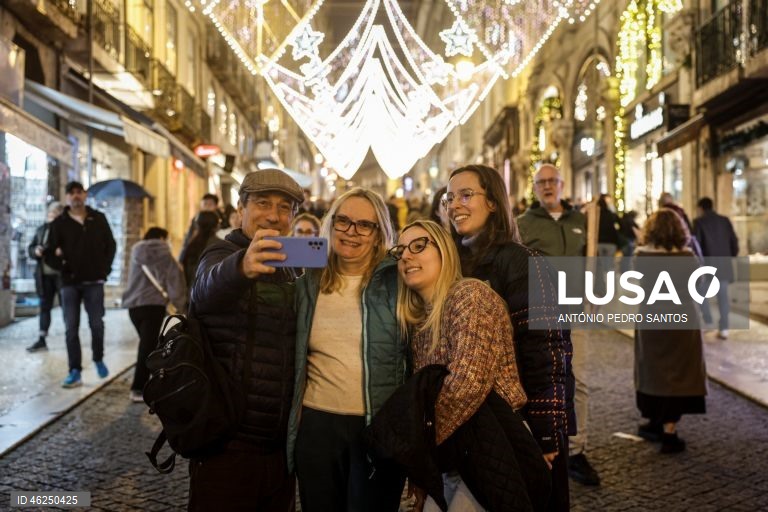Reportagem fotográfica sobre o Natal, na Baixa de Lisboa, 23 de dezembro de 2025. ANTÓNIO PEDRO SANTOS/LUSA