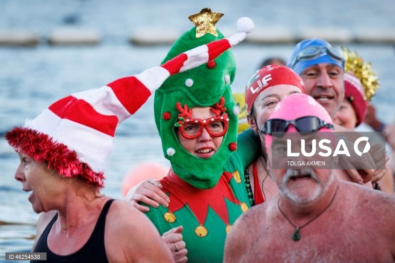 A corrida matinal de Natal do Serpentine Swimming Club é nadada em um percurso de 100 jardas (91,4 m) pela Peter Pan Cup, e acredita-se que seja a corrida de natação mais antiga do mundo. A corrida é realizada todos os anos desde 1864, com a única exceção de 2020.