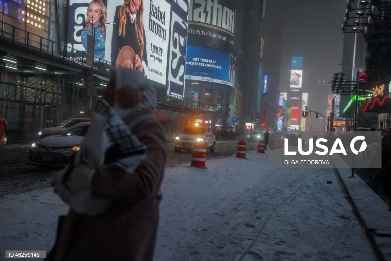 EUA: Tempestade de neve em Nova Iorque