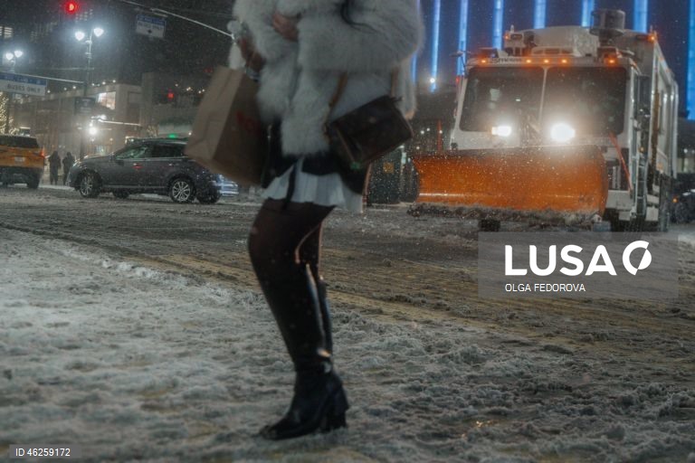 EUA: Tempestade de neve em Nova Iorque