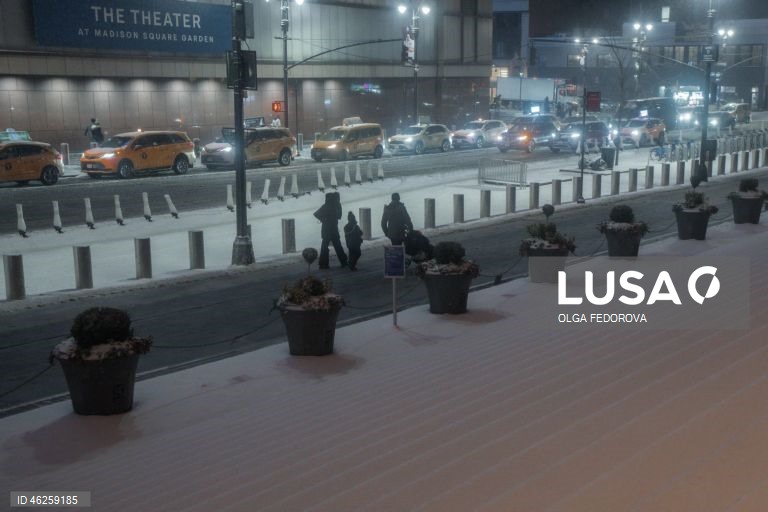 EUA: Tempestade de neve em Nova Iorque