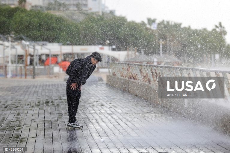 Israel: Tempo tempestuoso em Tel Aviv