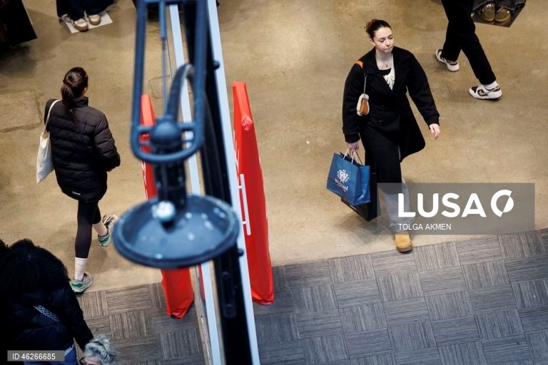 Reino Unido: Compras nas liquidações de inverno