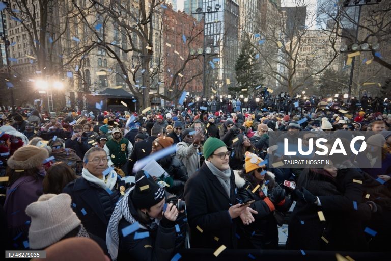 EUA: Zohran Mamdani toma posse como presidente da câmara de Nova Iorque