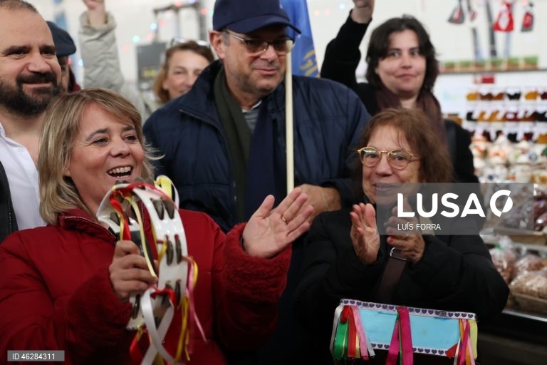 Eleições presidenciais: Primeiro dia de campanha