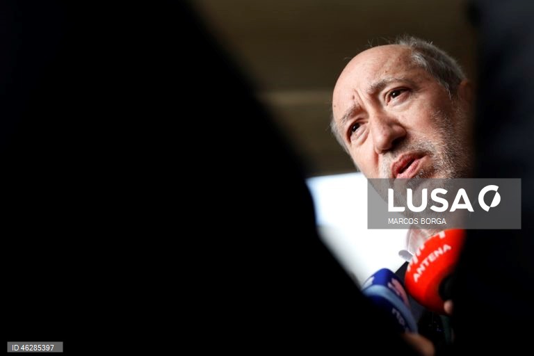 Eleições presidenciais: Primeiro dia de campanha