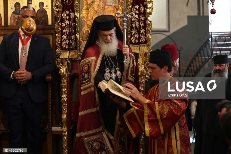 Palestina: Cristãos ortodoxos celebram o nascimento de Jesus Cristo na Igreja da Navidade em Belém