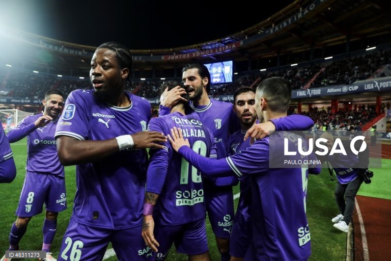 Futebol: Sporting de Braga vence o Benfica nas meias finais da Taça da Liga