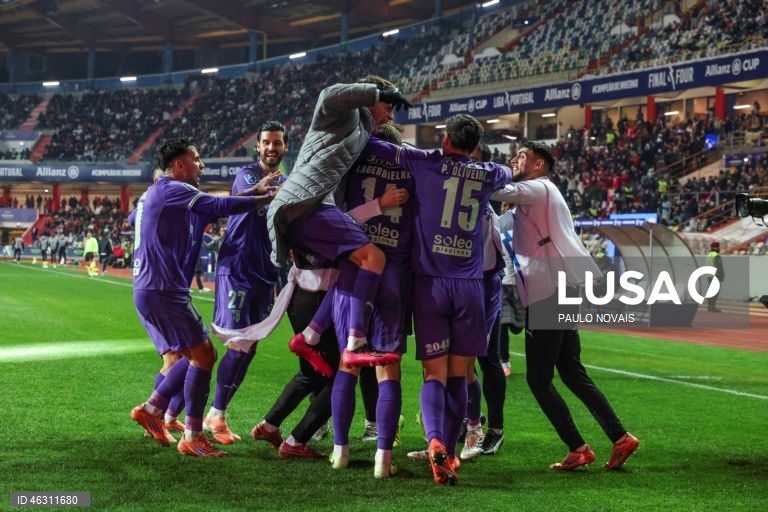 Futebol: Sporting de Braga vence o Benfica nas meias finais da Taça da Liga