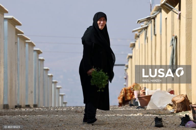 Líbano: Campo de refugiados no Vale de Bekaa