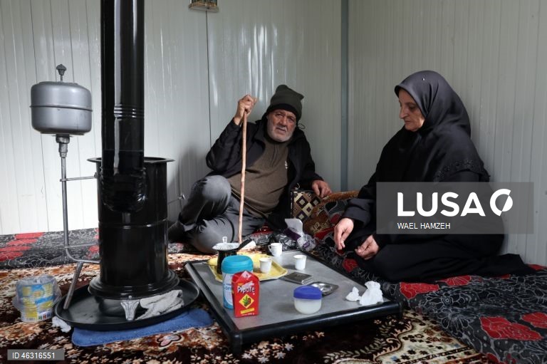 Líbano: Campo de refugiados no Vale de Bekaa