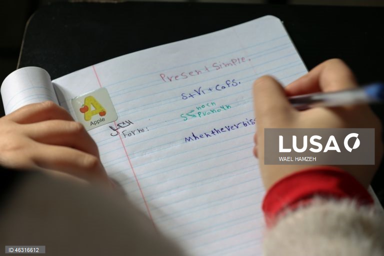 Líbano: Campo de refugiados no Vale de Bekaa