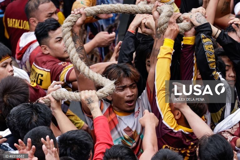 Filipinas: Festa católica de Jesus Nazareno celebrada em Manila