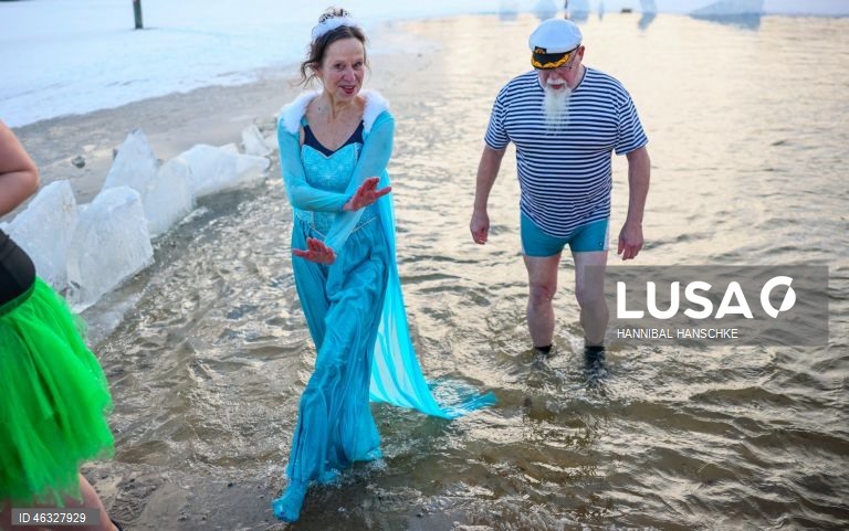 Alemanha: 40º carnaval no gelo.