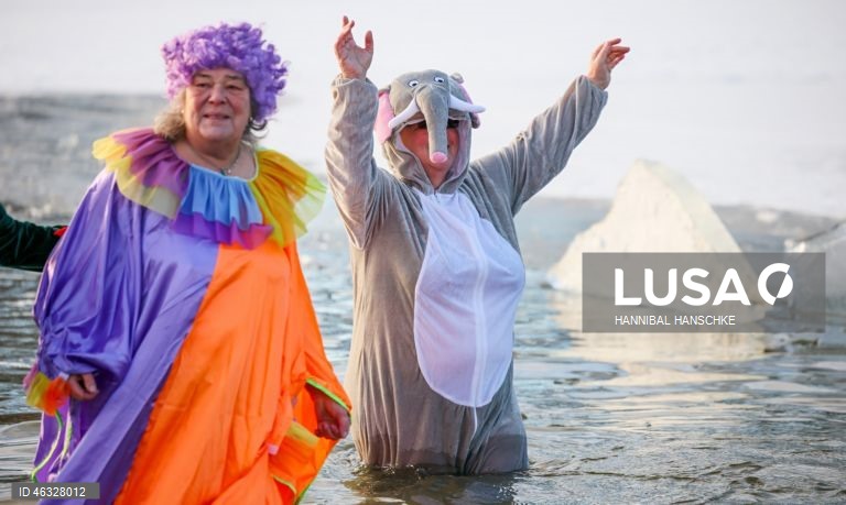 Alemanha: 40º carnaval no gelo.