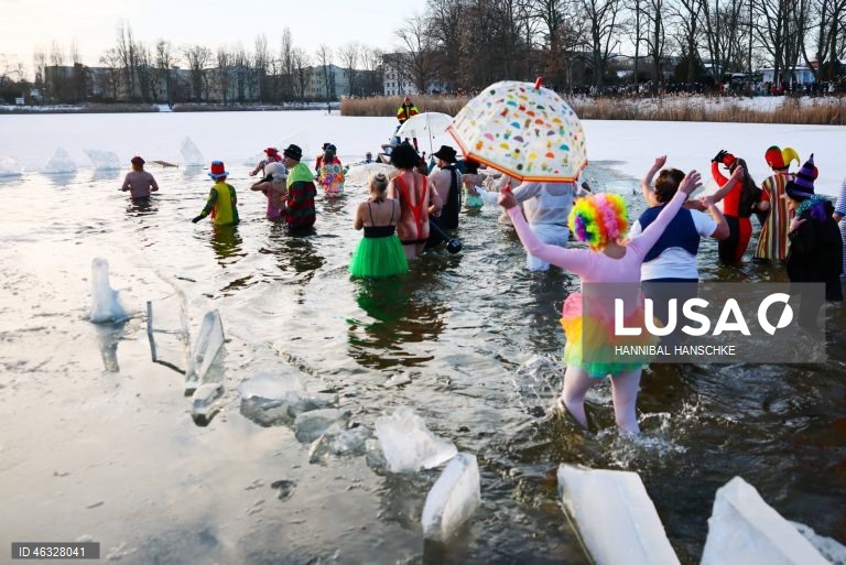 Alemanha: 40º carnaval no gelo.