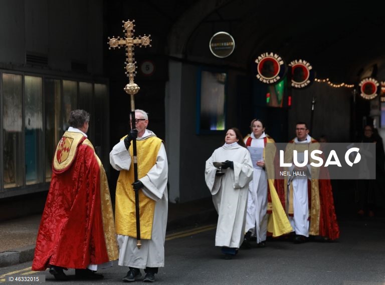 Londres: Bênção do rio Tamisa