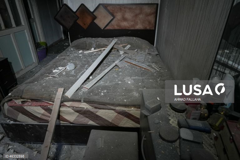 Síria: vida quotidiana em Aleppo após confrontos entre forças curdas e tropas do governo.