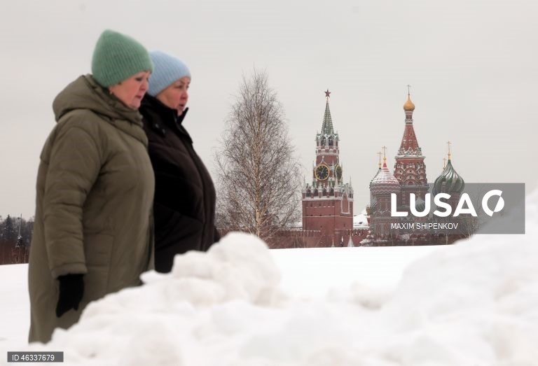 Rússia: Neve em Moscovo