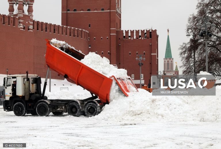 Rússia: Neve em Moscovo