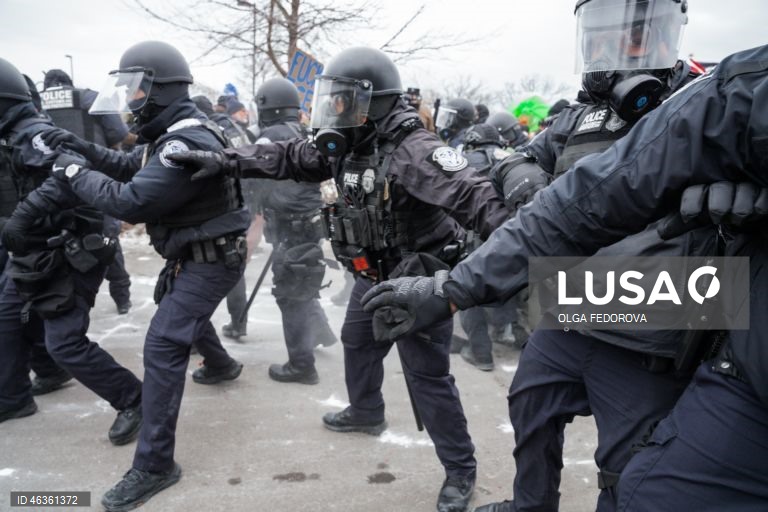 EUA: Continuam os protestos contra os agentes do ICE em Minnesota