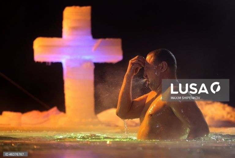 Rússia: Celebrações da Epifania ortodoxa em Moscovo