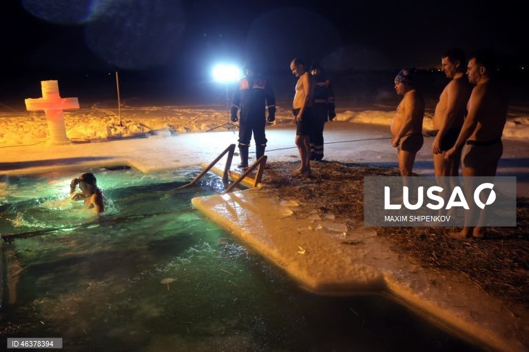 Rússia: Celebrações da Epifania ortodoxa em Moscovo