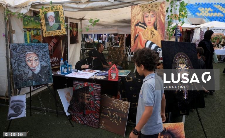 Iémen: Bazar em Saná vende produtos artesanais feitos por mulheres