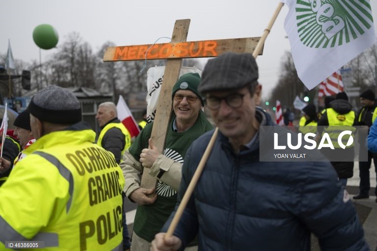 França: Manifestação de agricultores em Estrasburgo contra o acordo União Europeia-Mercosul 