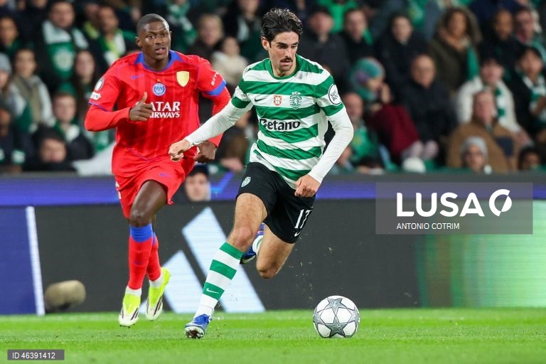 O Sporting venceu hoje em casa o detentor do cetro europeu Paris Saint-Germain por 2-1 e garantiu, pelo menos, um lugar no play-off de acesso aos oitavos de final da Liga dos Campeões em futebol.
