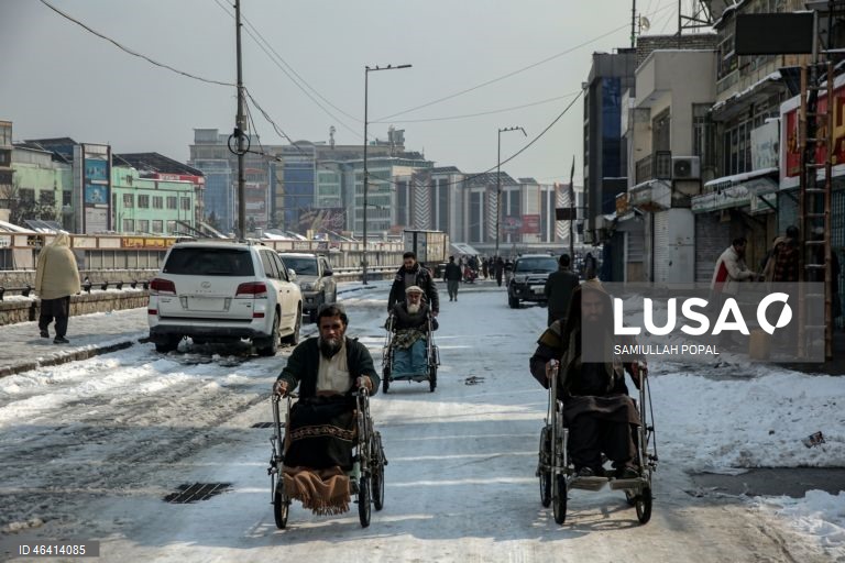 Afeganistão: Neve em Cabul