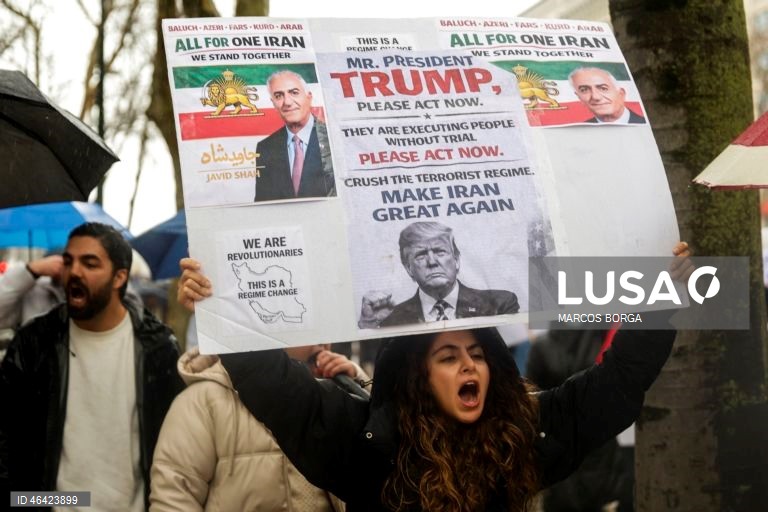 Marcha pacífica em Lisboa de apoio ao povo iraniano