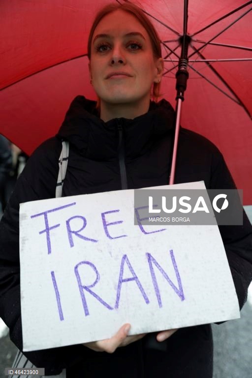 Marcha pacífica em Lisboa de apoio ao povo iraniano