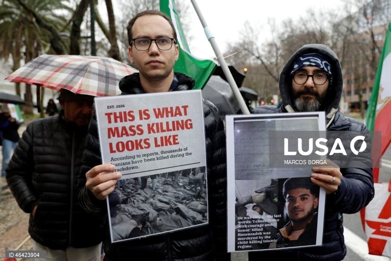 Marcha pacífica em Lisboa de apoio ao povo iraniano