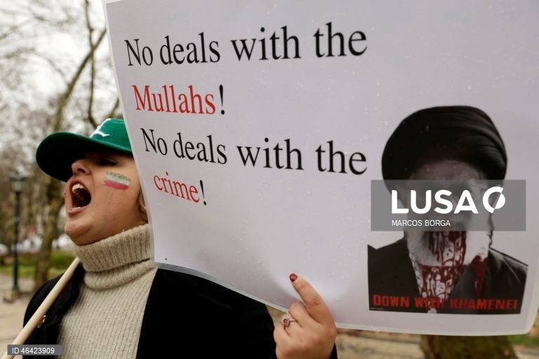 Marcha pacífica em Lisboa de apoio ao povo iraniano