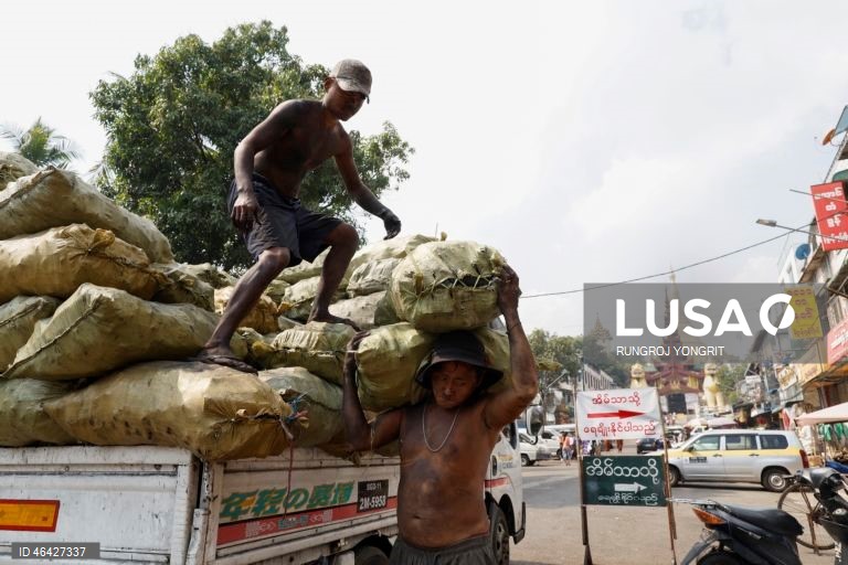 Myanmar: Quotidiano em Yangon