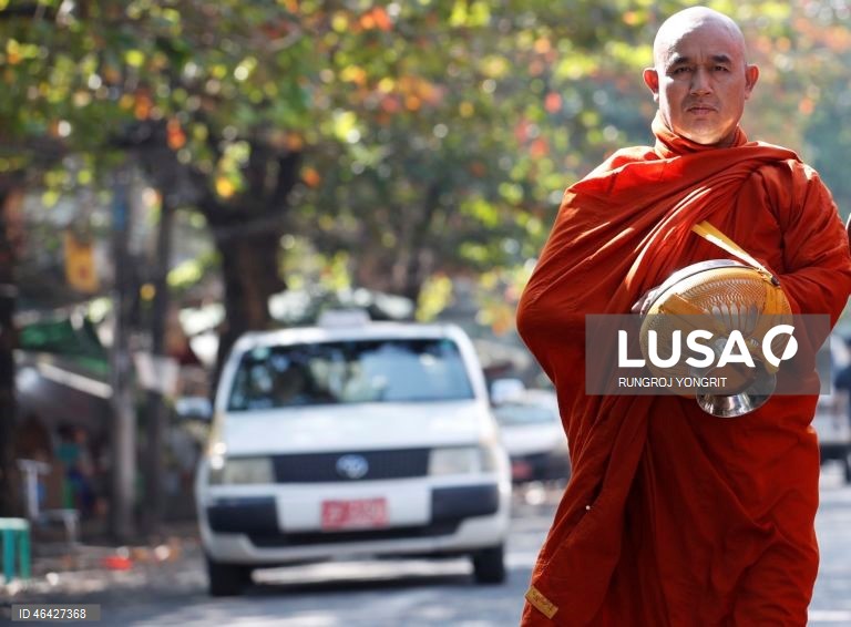 Myanmar: Quotidiano em Yangon