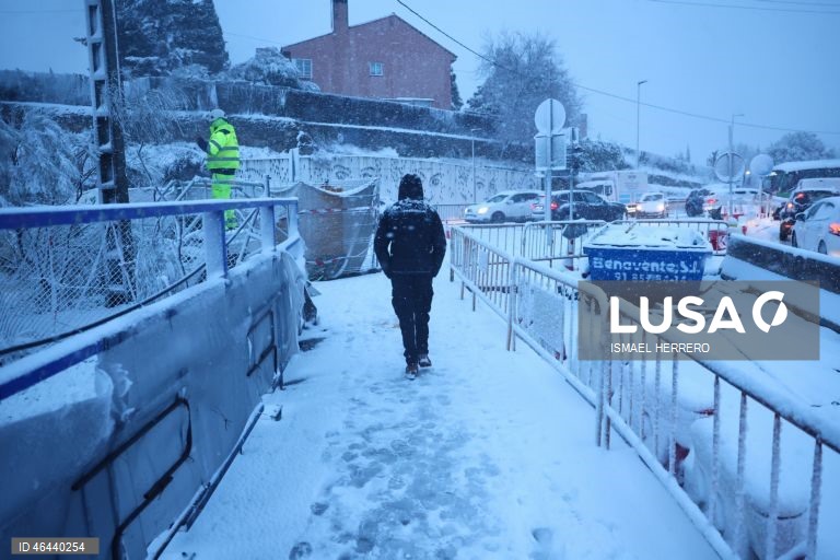 Tempestade Kristin atinge Espanha