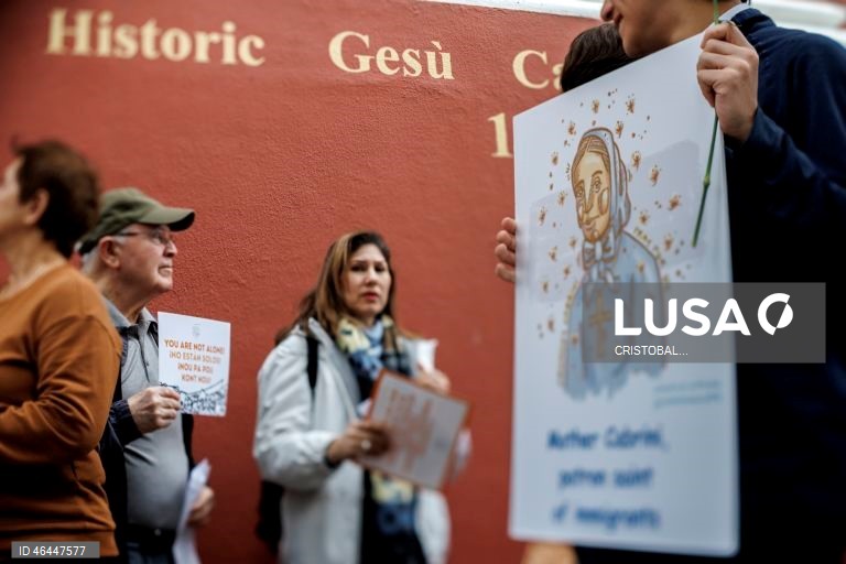 Miami: Missa e procissão em solidariedade aos migrantes junto ao Tribunal de Imigração