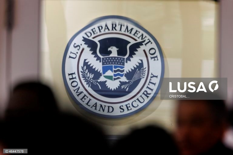 Miami: Missa e procissão em solidariedade aos migrantes junto ao Tribunal de Imigração