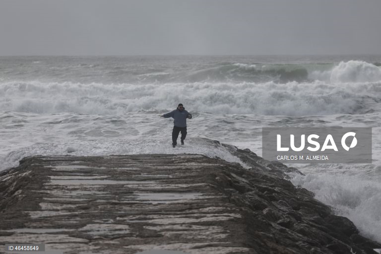 Portugal: Mau tempo