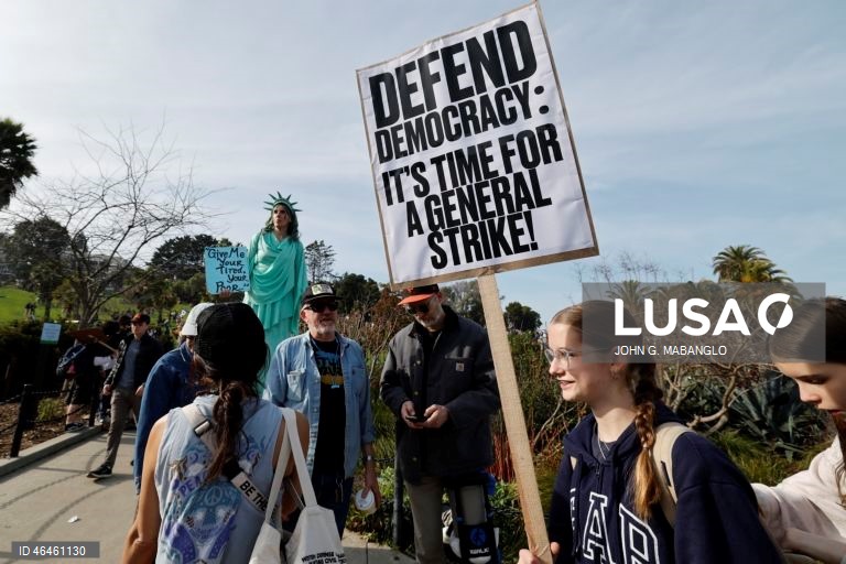 EUA: Manifestação nacional contra o ICE em São Francisco